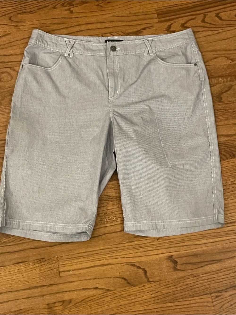 Tribal Women’s Light blue striped Flat Front Shorts. 16